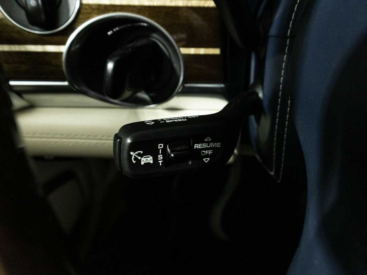 Porsche Panamera с пробегом — 2010 год. Фото: #18