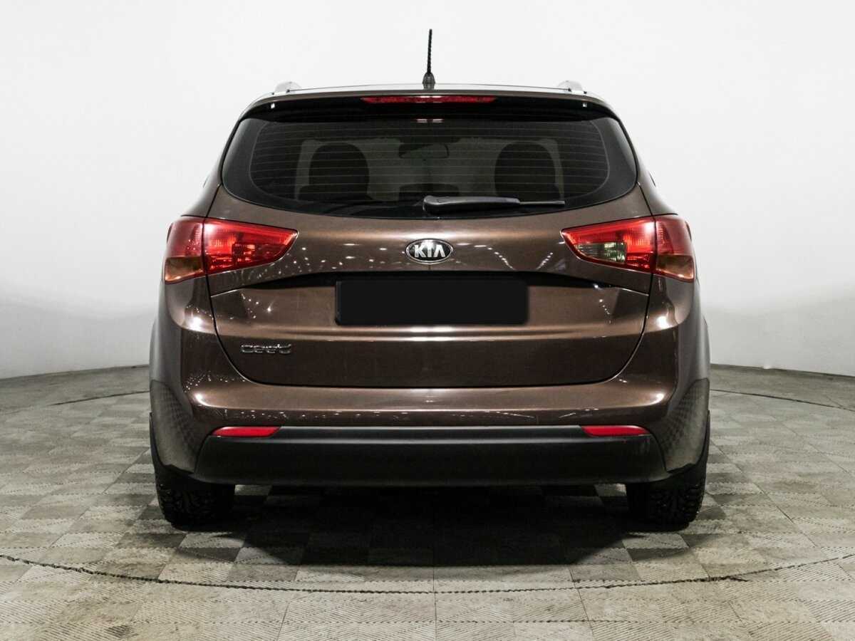 Kia Ceed с пробегом — 2013 год. Фото: #5