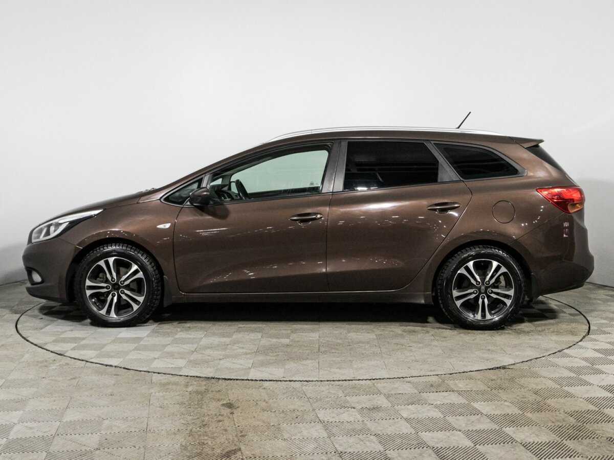 Kia Ceed с пробегом — 2013 год. Фото: #7