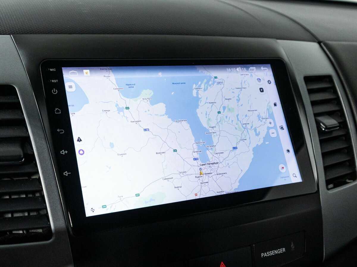 Mitsubishi Outlander с пробегом — 2011 год. Фото: #14