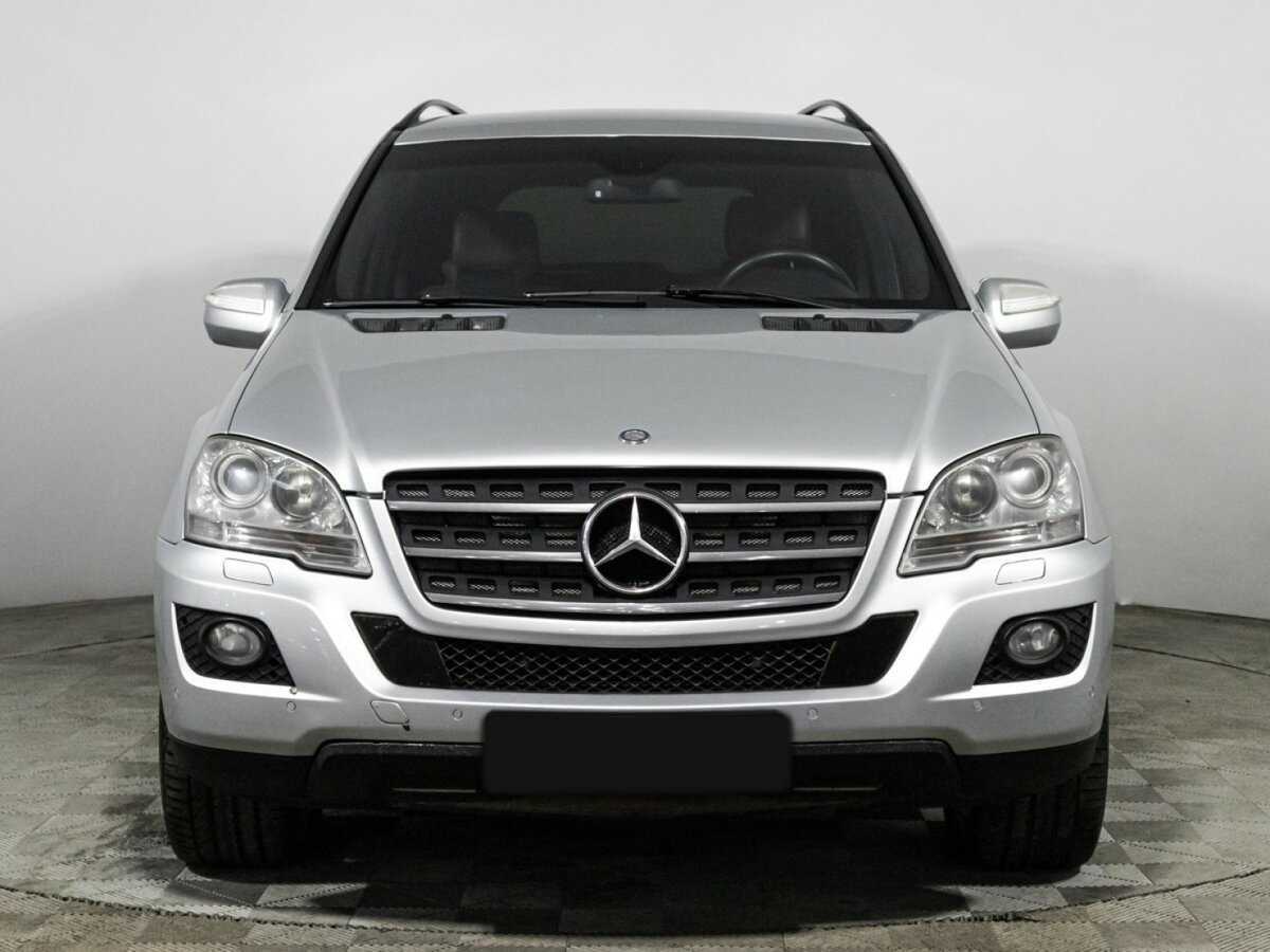 Mercedes-Benz M-Класс с пробегом — 2010 год. Фото: #1