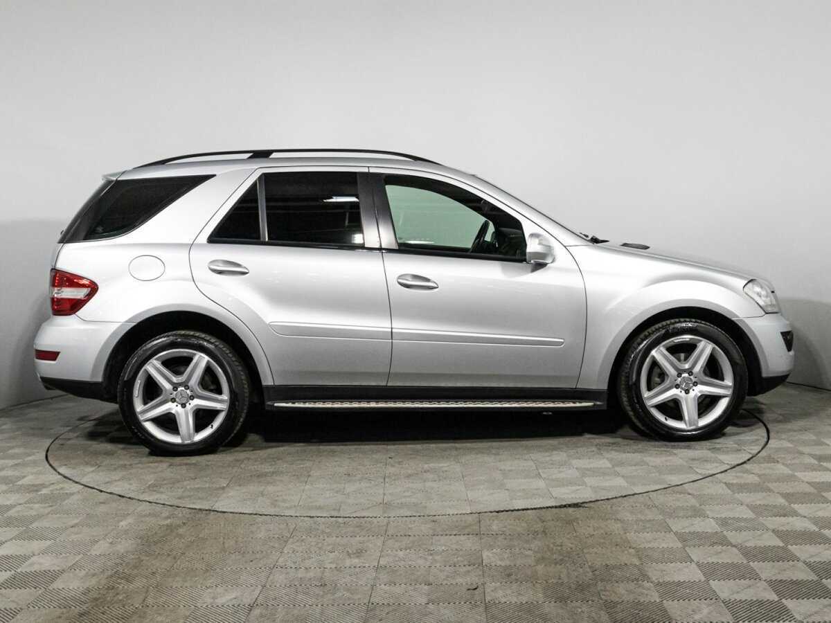 Mercedes-Benz M-Класс с пробегом — 2010 год. Фото: #3