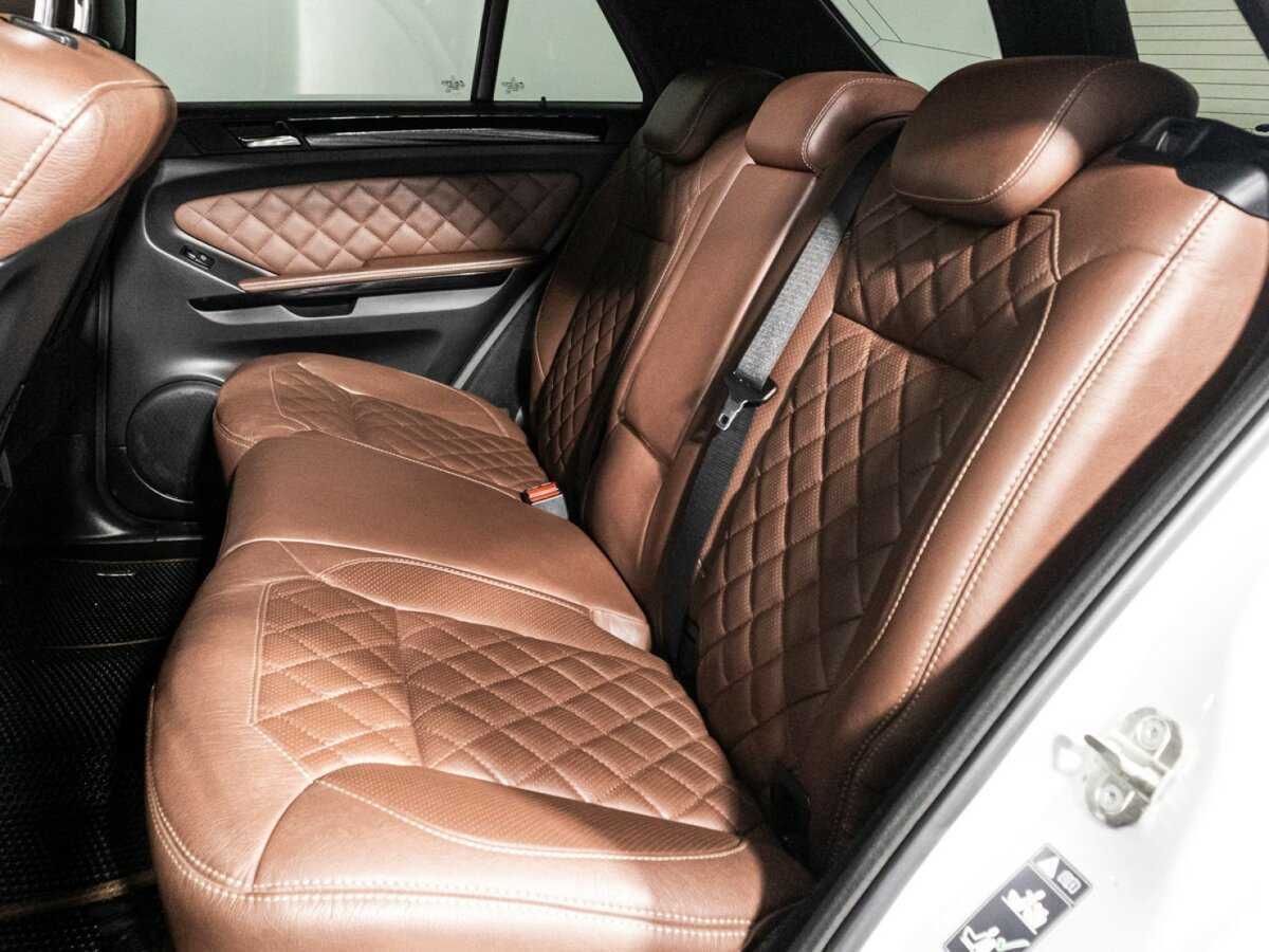 Mercedes-Benz M-Класс с пробегом — 2010 год. Фото: #9