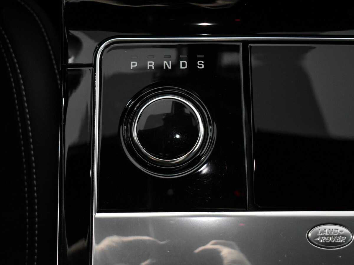 Land Rover Range Rover Velar с пробегом — 2019 год. Фото: #7