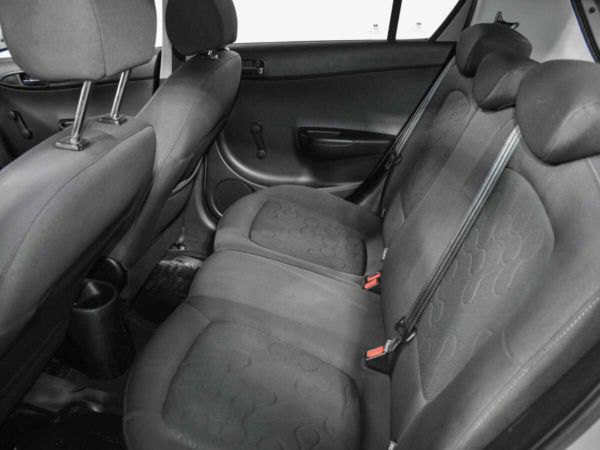 Hyundai i20 с пробегом — 2009 год. Фото: #11