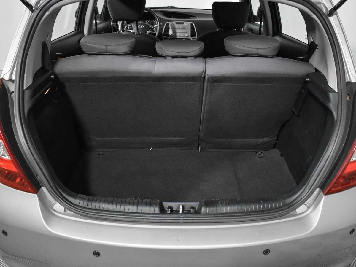 Hyundai i20 с пробегом — 2009 год. Фото: #17