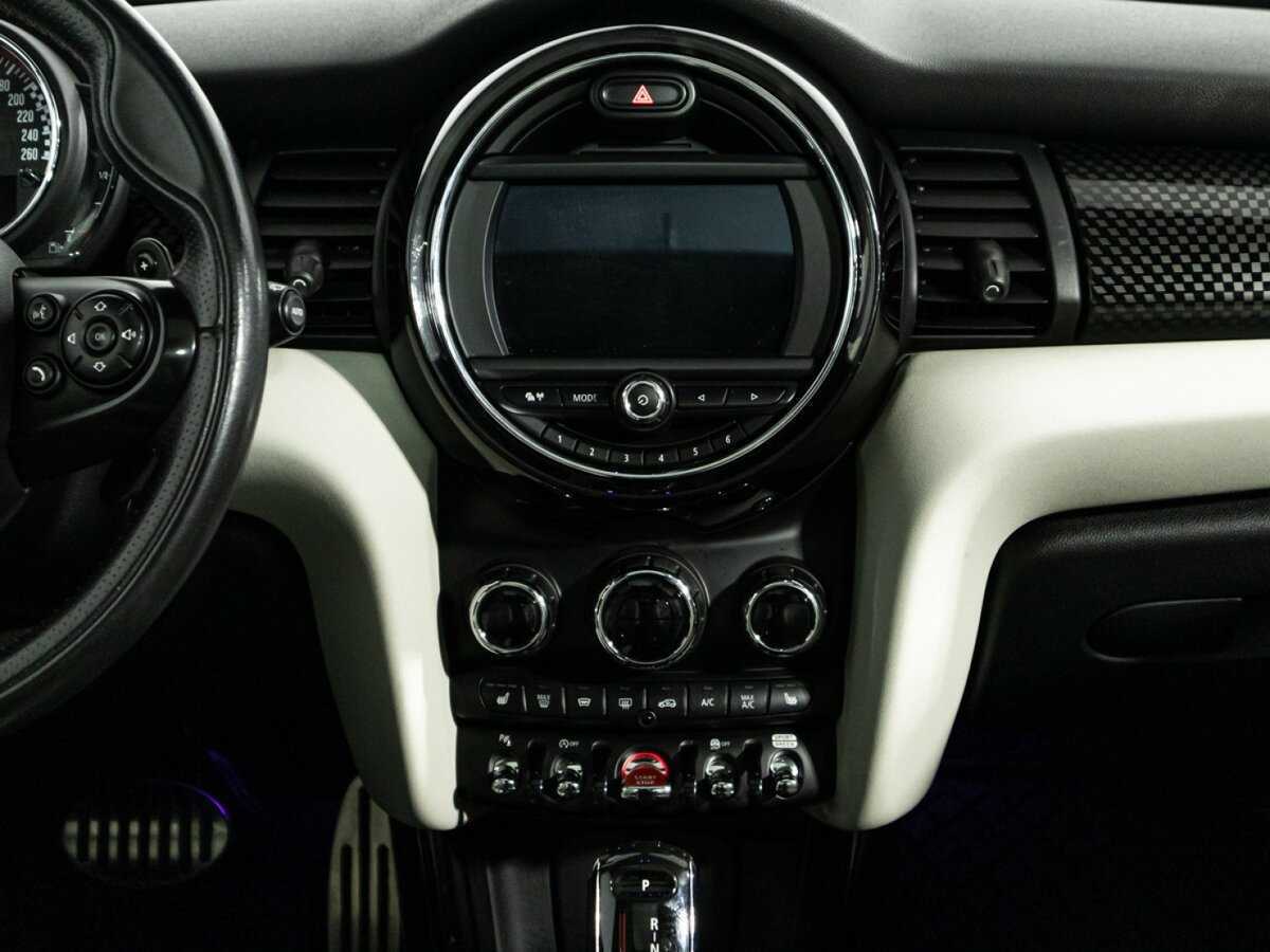 Mini Hatch с пробегом — 2019 год. Фото: #13