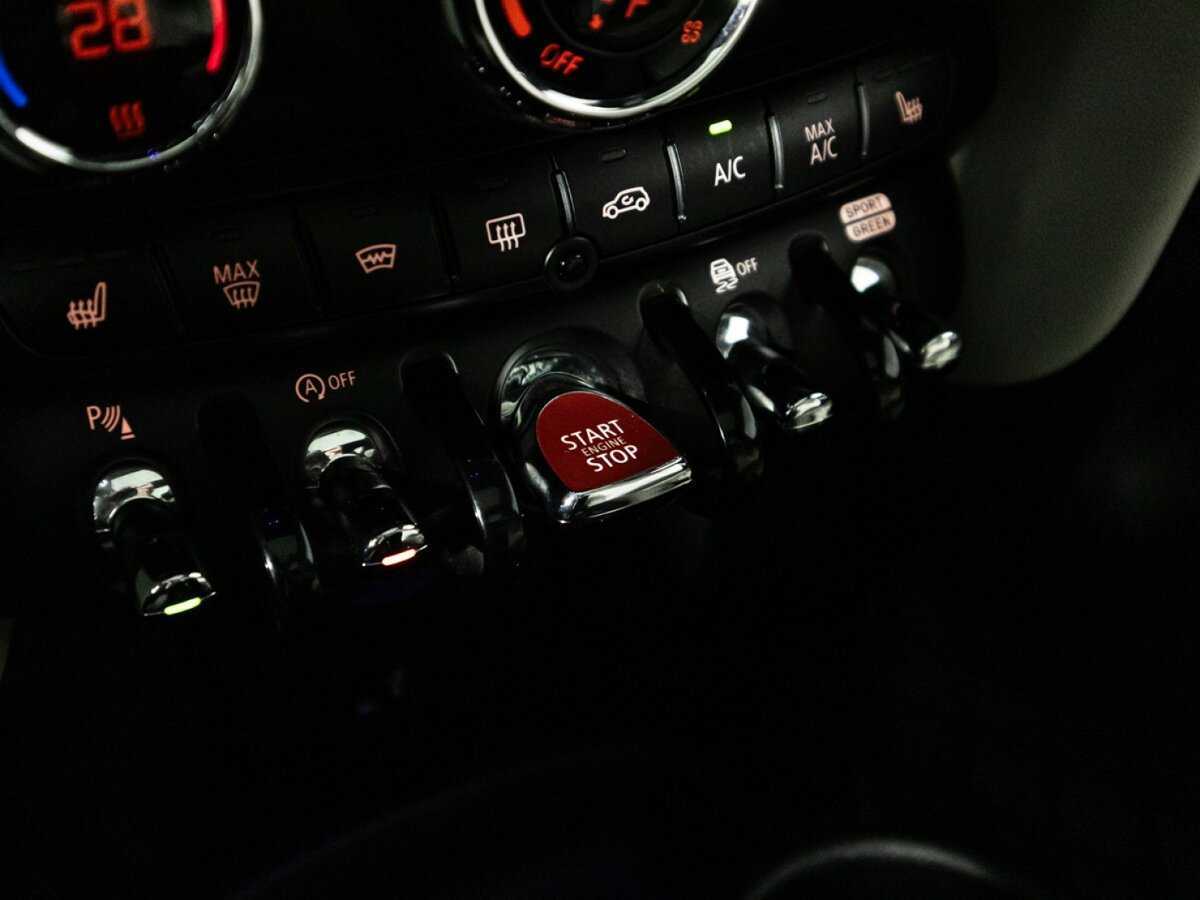 Mini Hatch с пробегом — 2019 год. Фото: #17