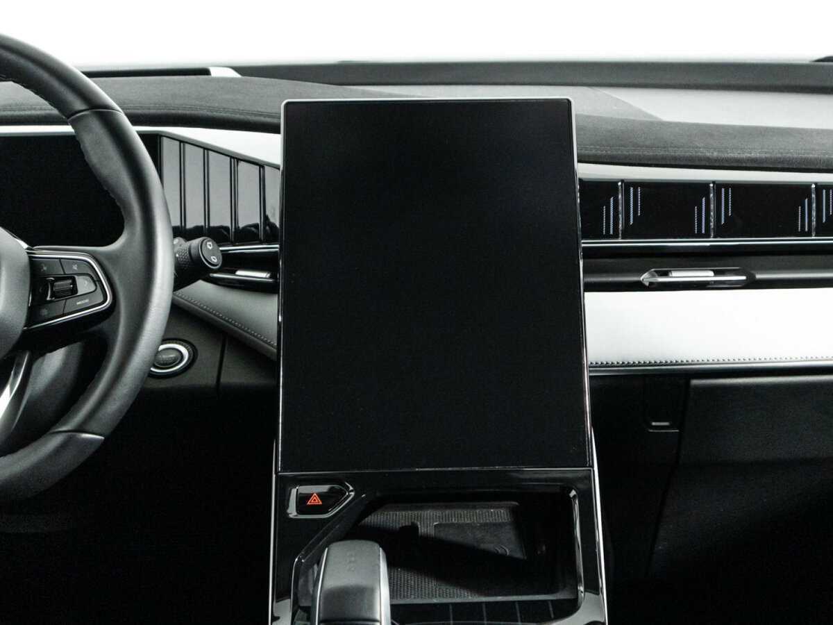 Geely Atlas с пробегом — 2023 год. Фото: #13