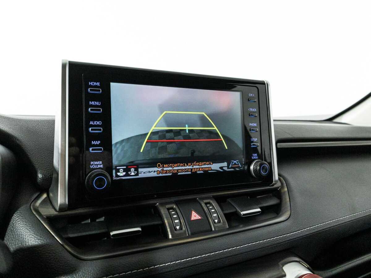 Toyota RAV4 с пробегом — 2021 год. Фото: #16