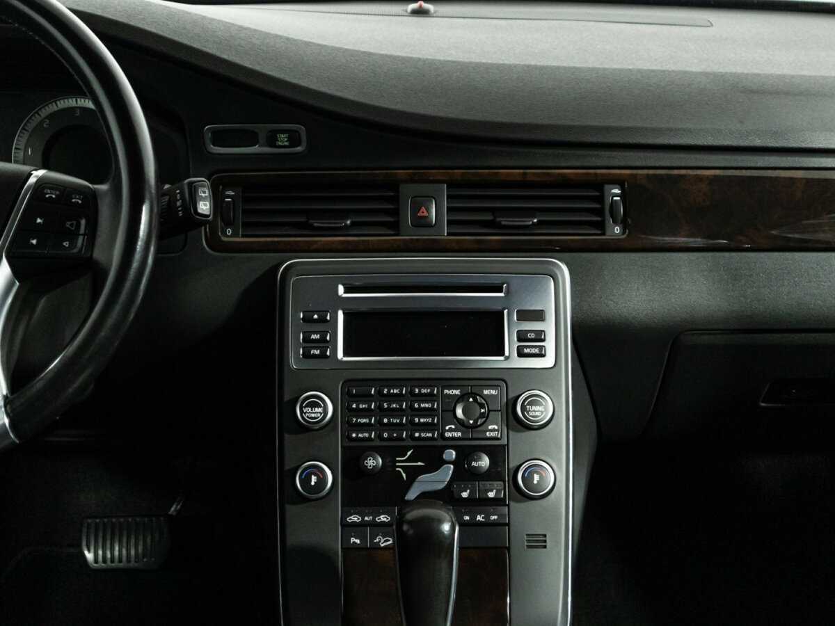 Volvo XC70 с пробегом — 2010 год. Фото: #13