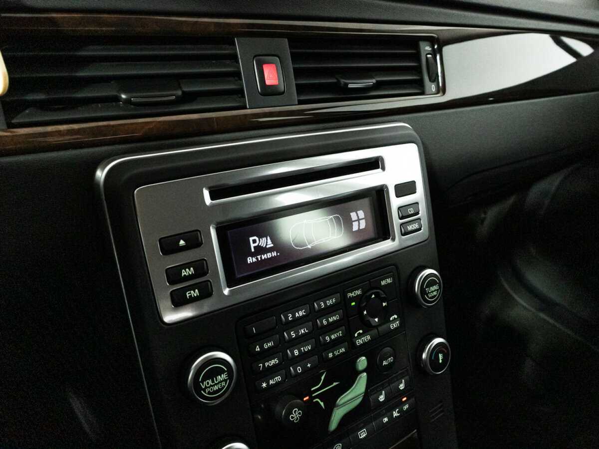 Volvo XC70 с пробегом — 2010 год. Фото: #17