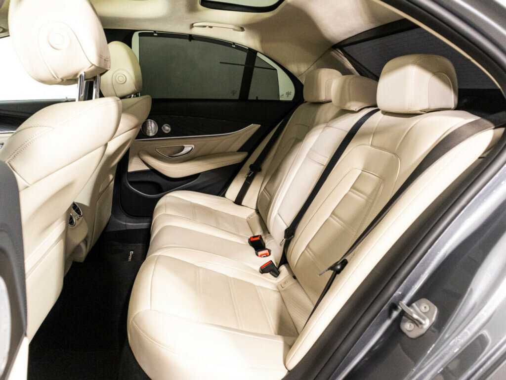 Mercedes-Benz E-Класс AMG с пробегом — 2018 год. Фото: #9