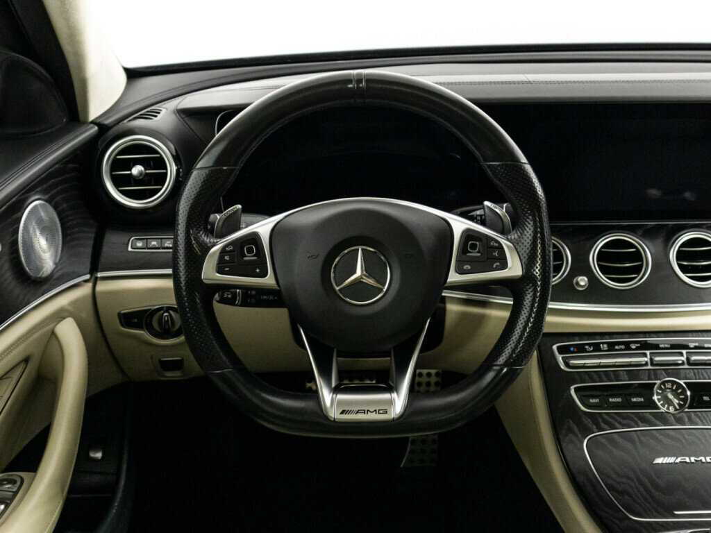 Mercedes-Benz E-Класс AMG с пробегом — 2018 год. Фото: #21