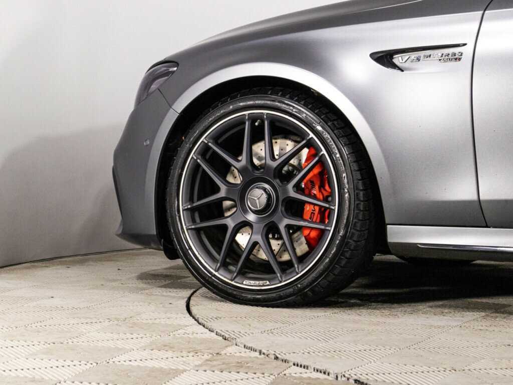 Mercedes-Benz E-Класс AMG с пробегом — 2018 год. Фото: #25