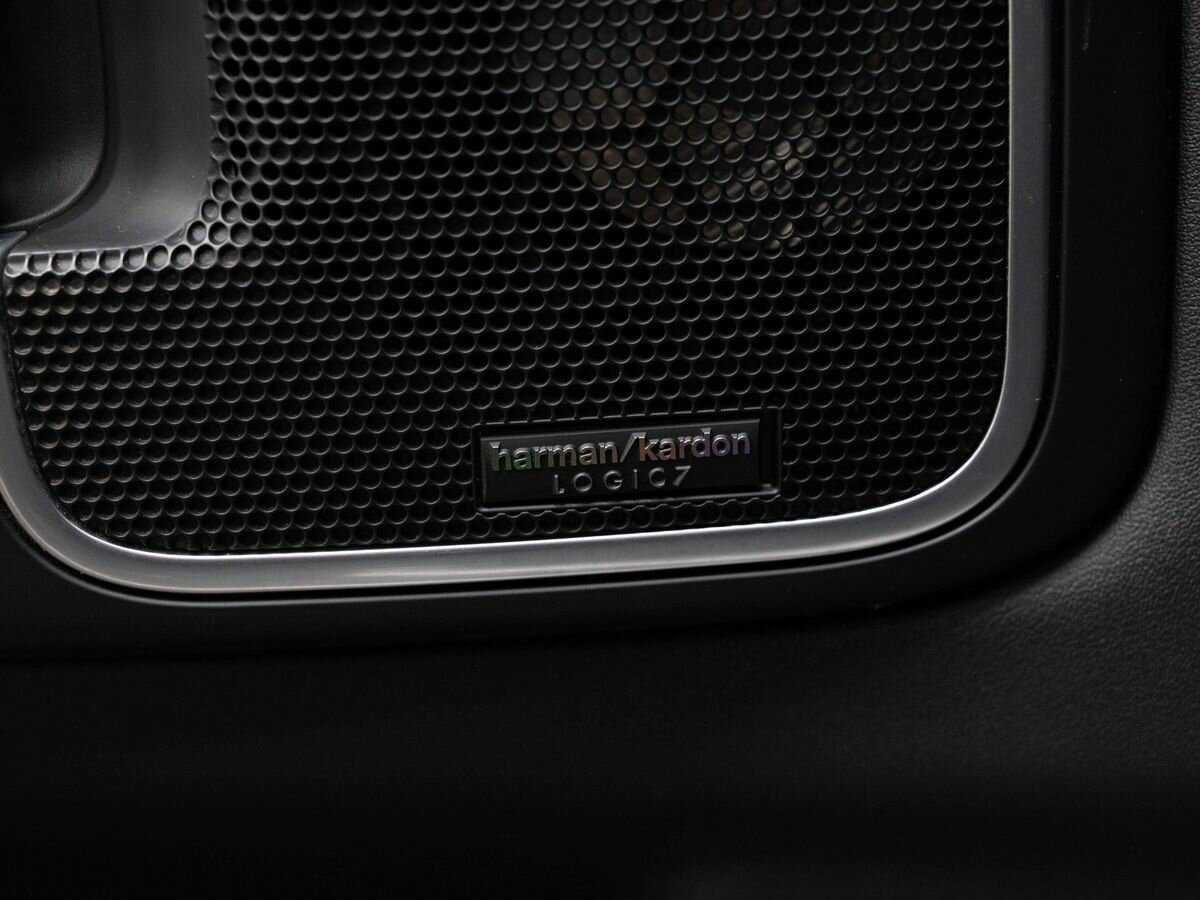 Land Rover Range Rover с пробегом — 2012 год. Фото: #15