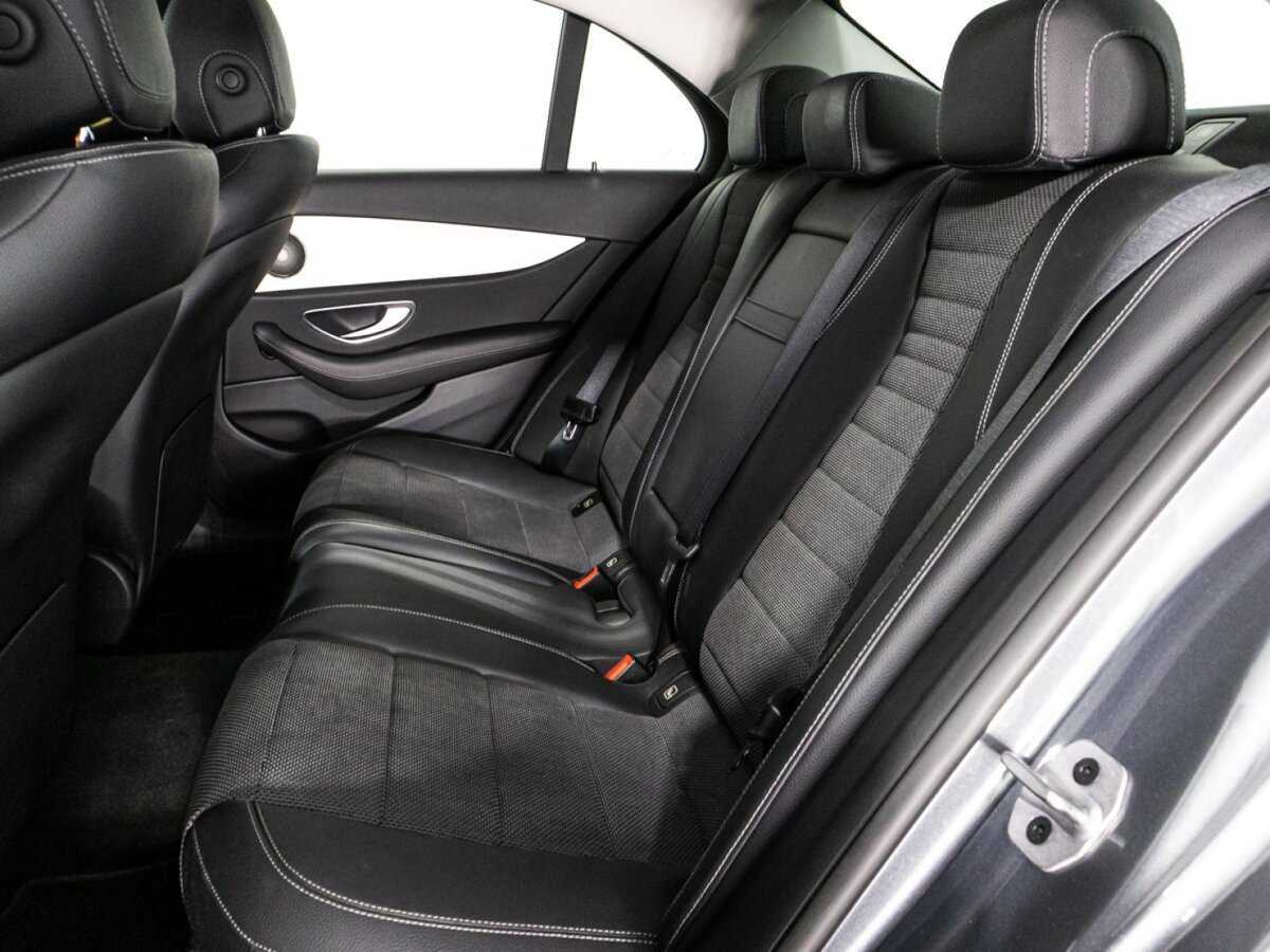 Mercedes-Benz E-Класс с пробегом — 2020 год. Фото: #9