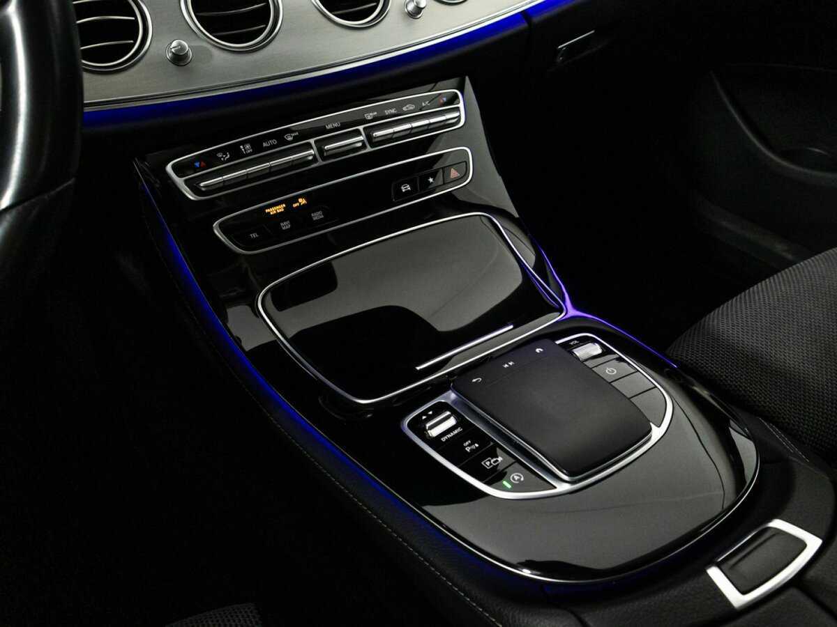 Mercedes-Benz E-Класс с пробегом — 2020 год. Фото: #16