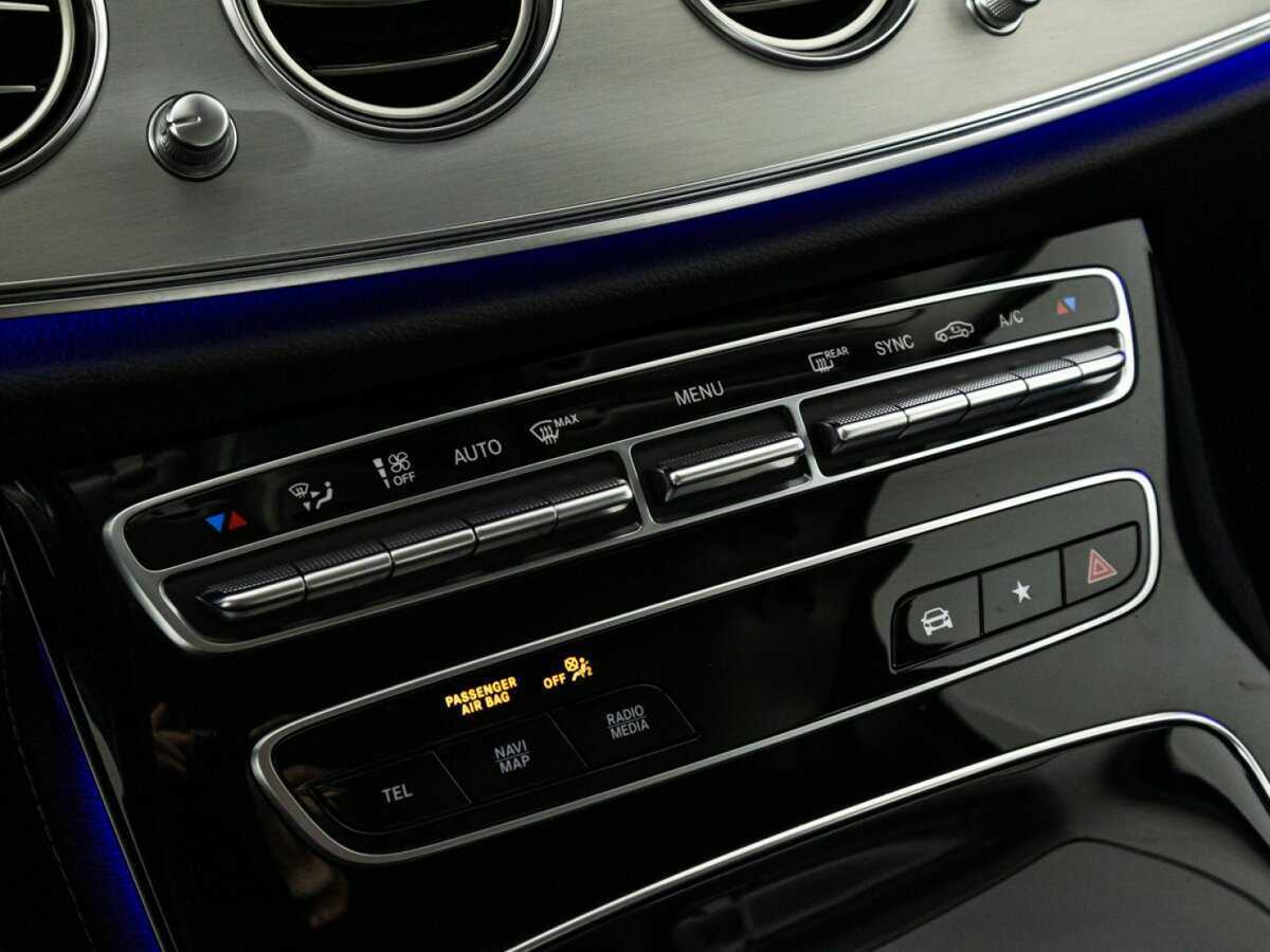 Mercedes-Benz E-Класс с пробегом — 2020 год. Фото: #17