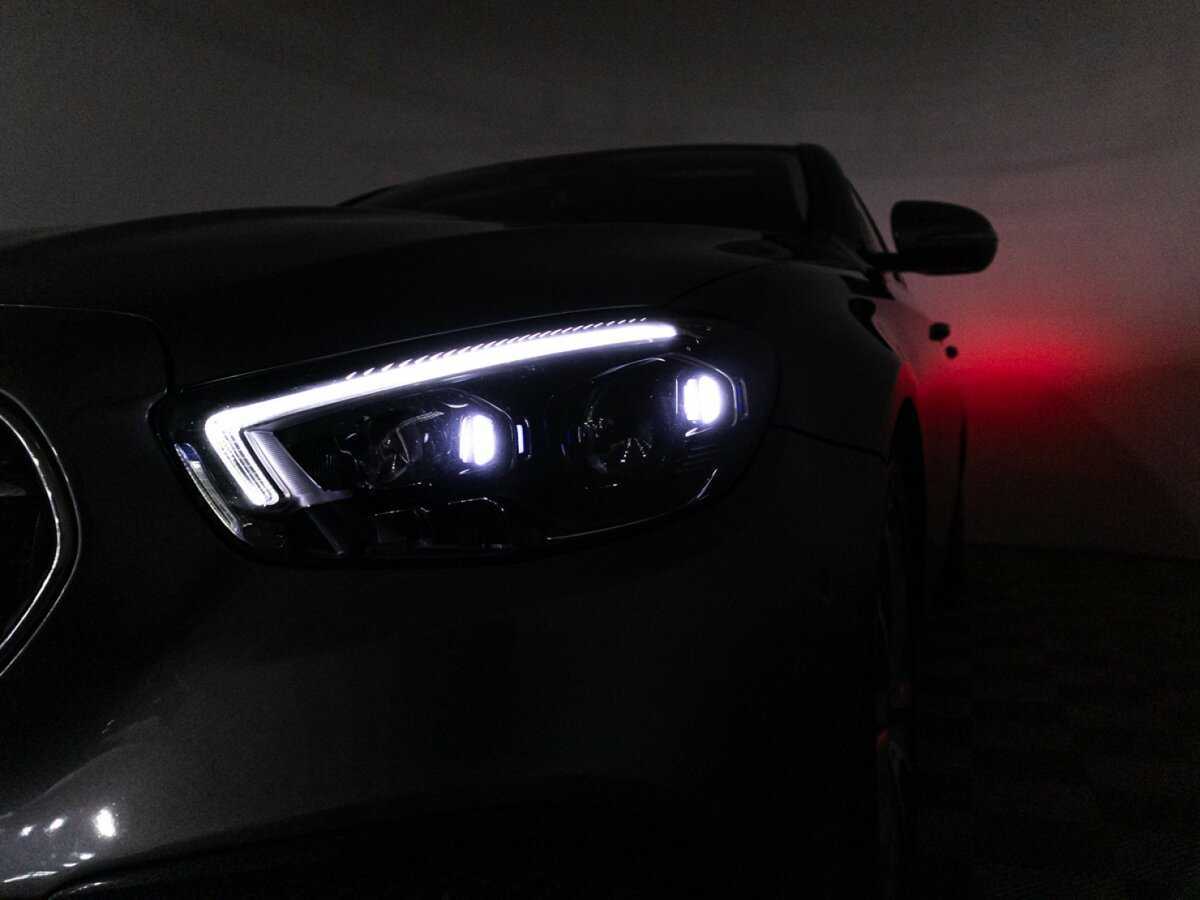 Mercedes-Benz E-Класс с пробегом — 2020 год. Фото: #23