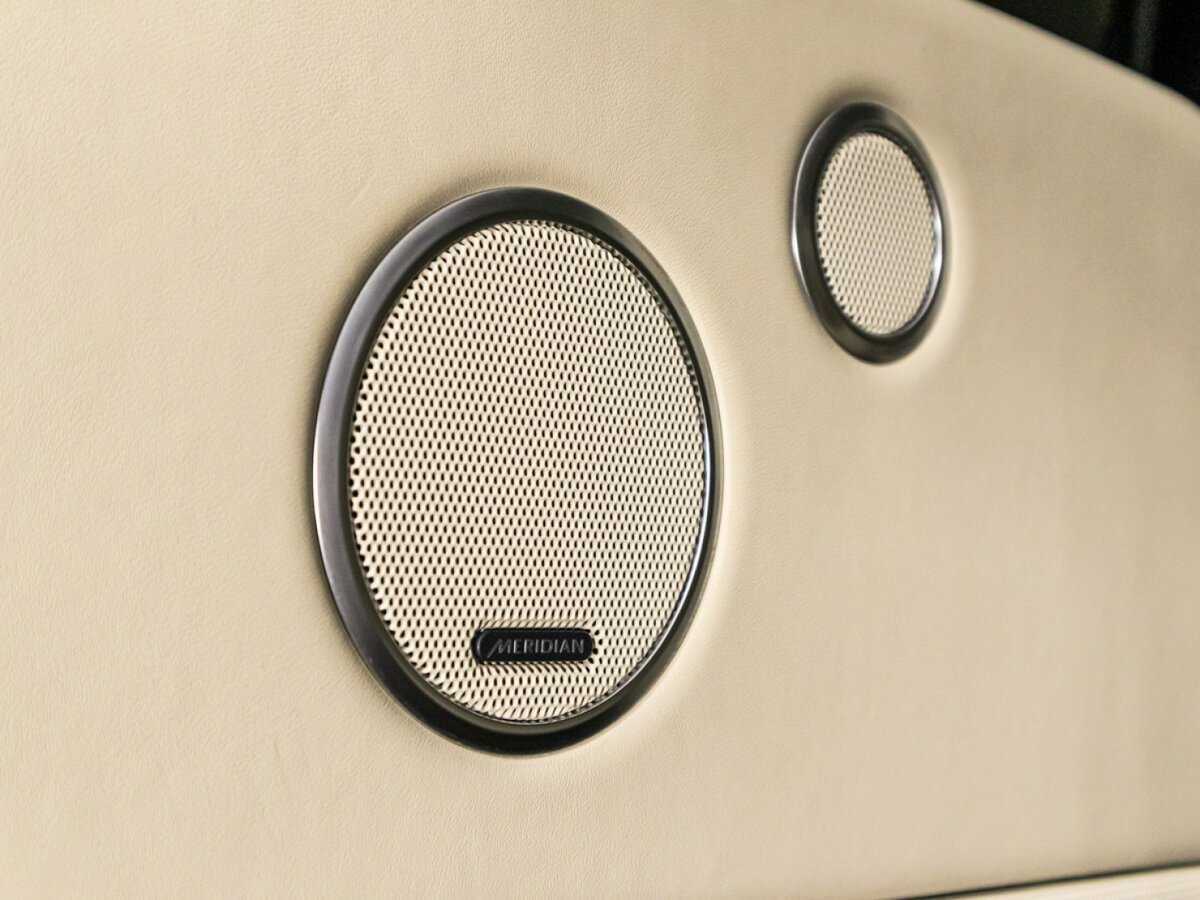 Land Rover Range Rover с пробегом — 2017 год. Фото: #23