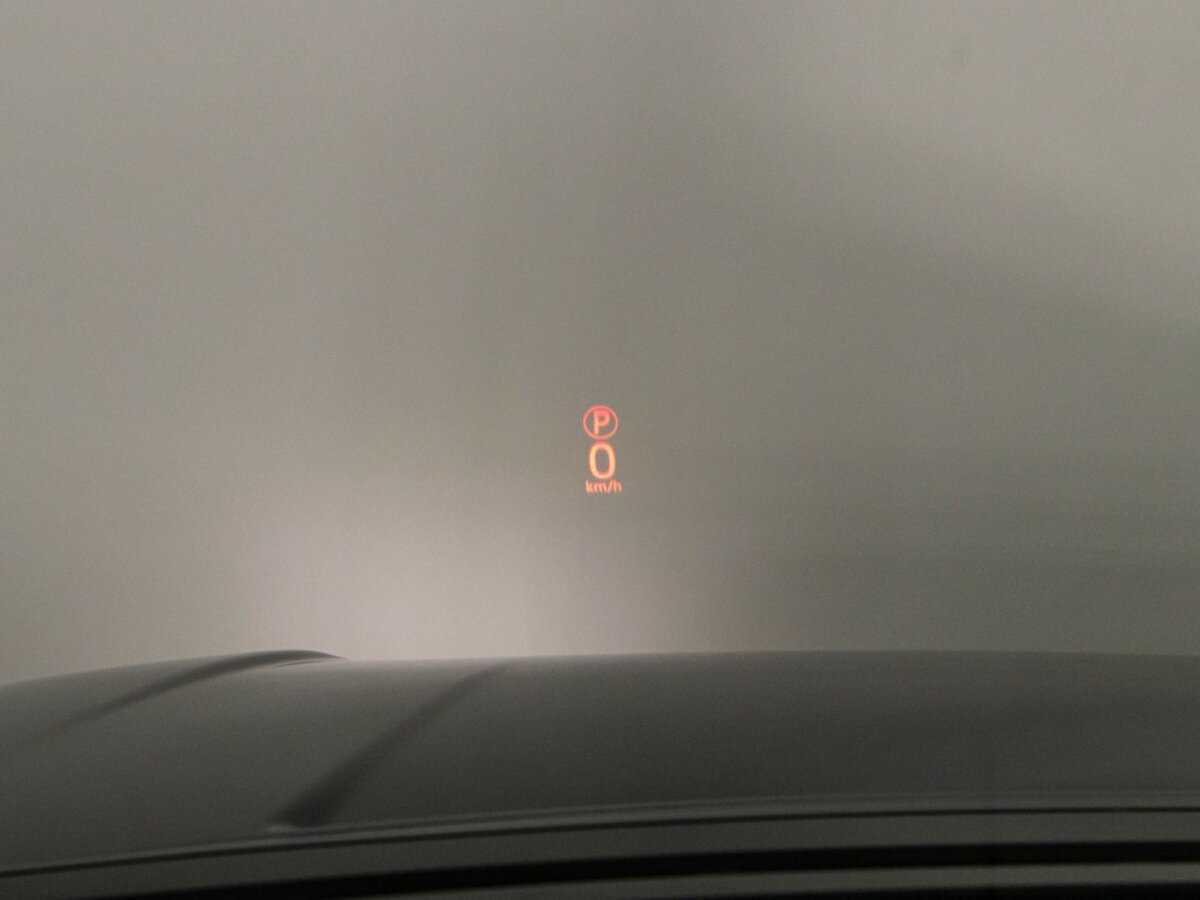 Land Rover Range Rover с пробегом — 2017 год. Фото: #32