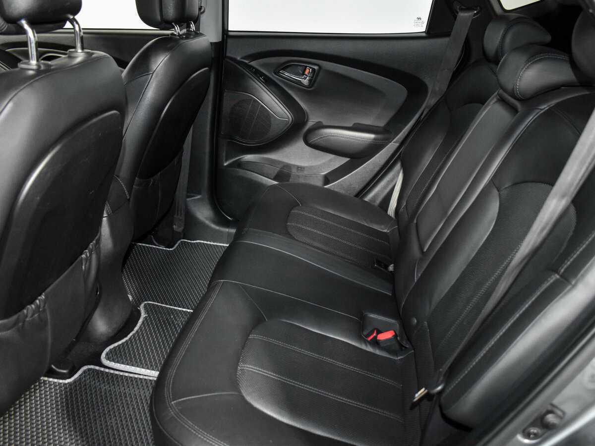 Hyundai ix35 с пробегом — 2013 год. Фото: #10