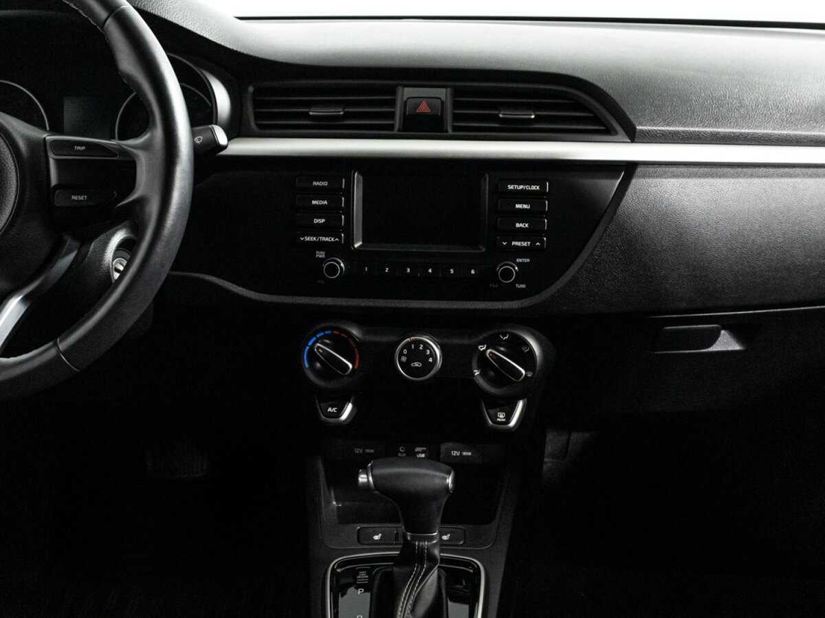 Kia Rio с пробегом — 2020 год. Фото: #13