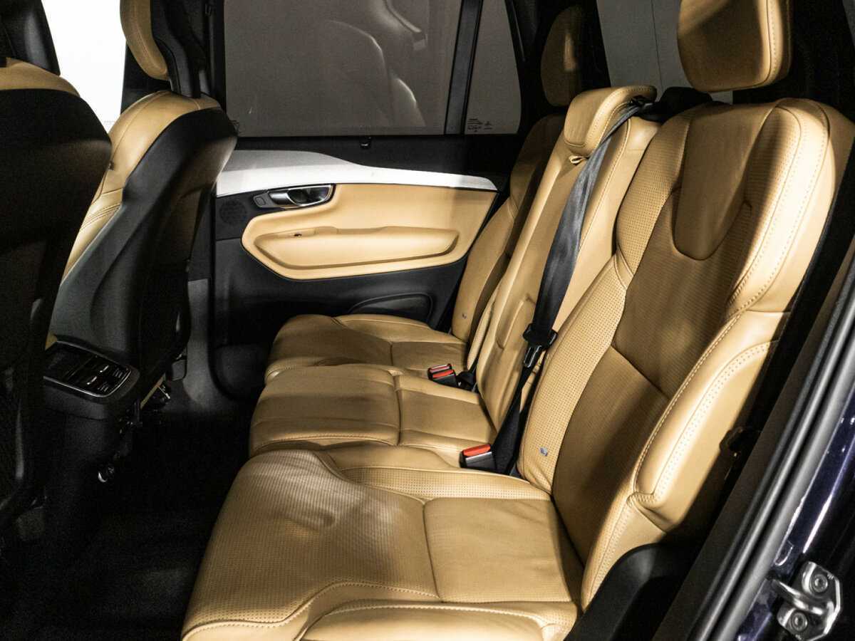 Volvo XC90 с пробегом — 2017 год. Фото: #8