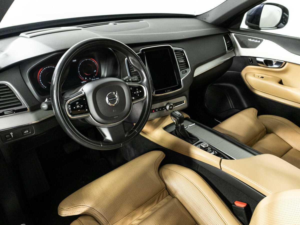 Volvo XC90 с пробегом — 2017 год. Фото: #9
