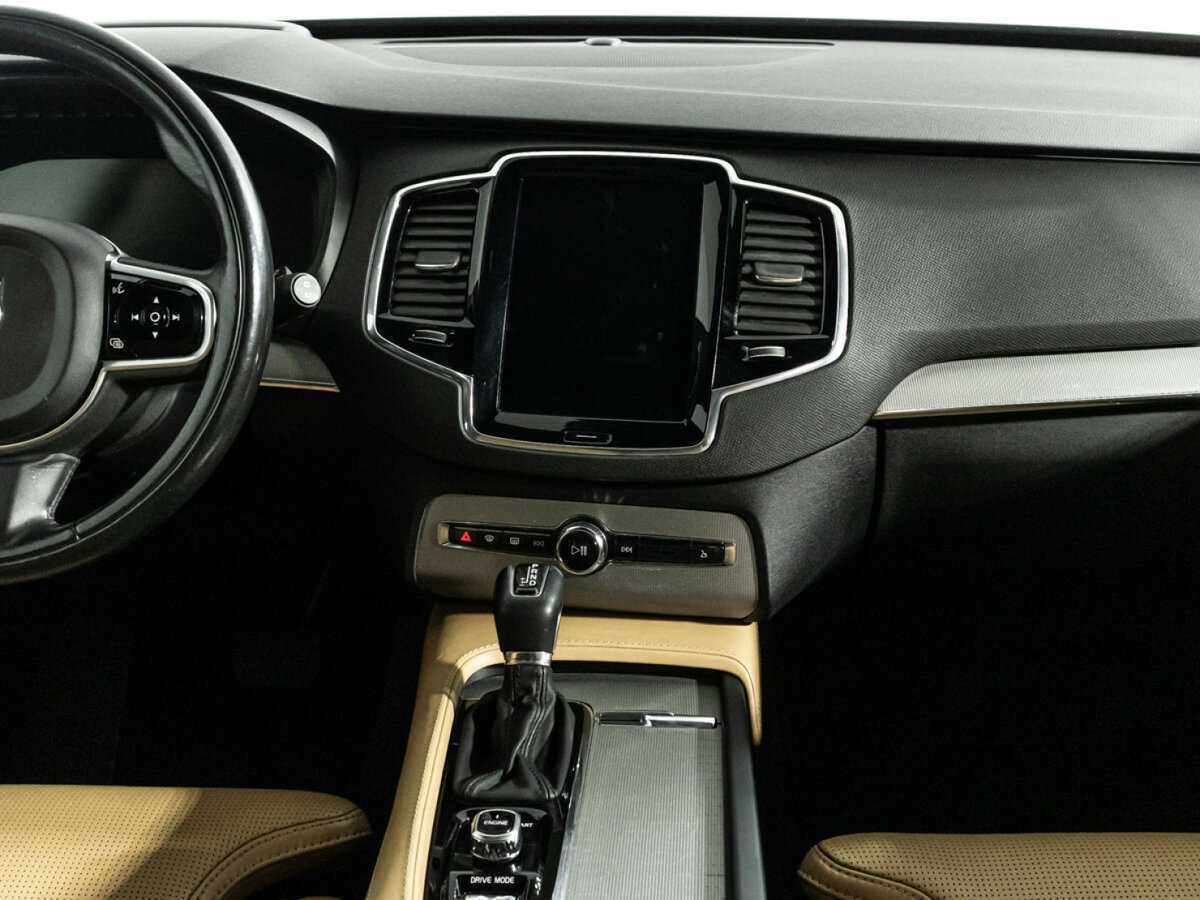 Volvo XC90 с пробегом — 2017 год. Фото: #12
