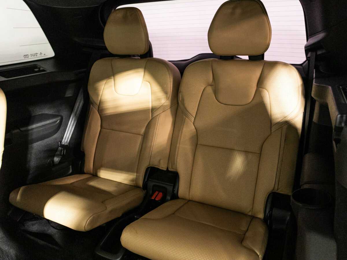 Volvo XC90 с пробегом — 2017 год. Фото: #13