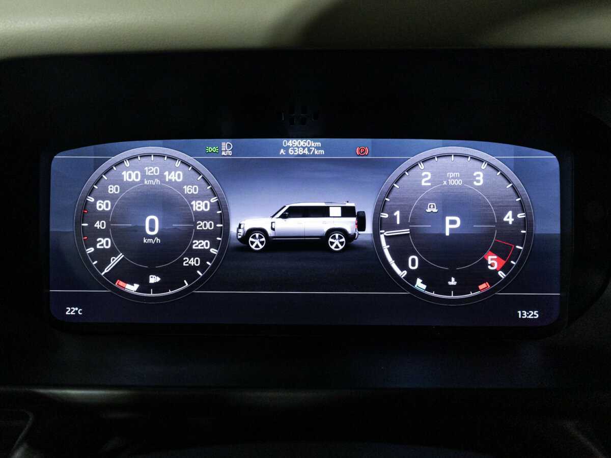 Land Rover Defender с пробегом — 2020 год. Фото: #11