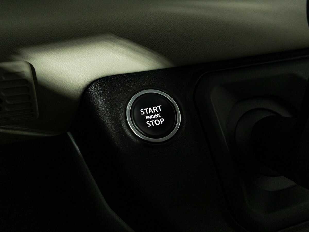 Land Rover Defender с пробегом — 2020 год. Фото: #23