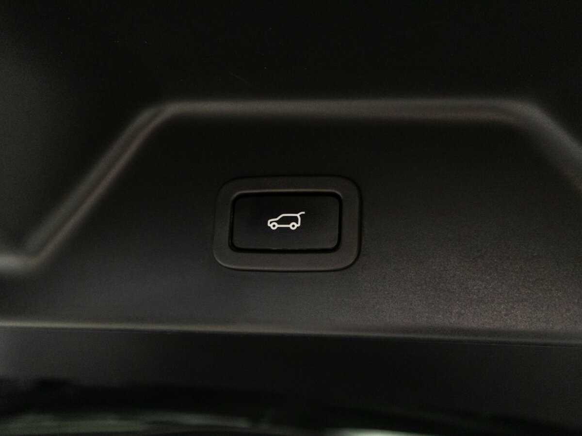 Land Rover Range Rover с пробегом — 2014 год. Фото: #15