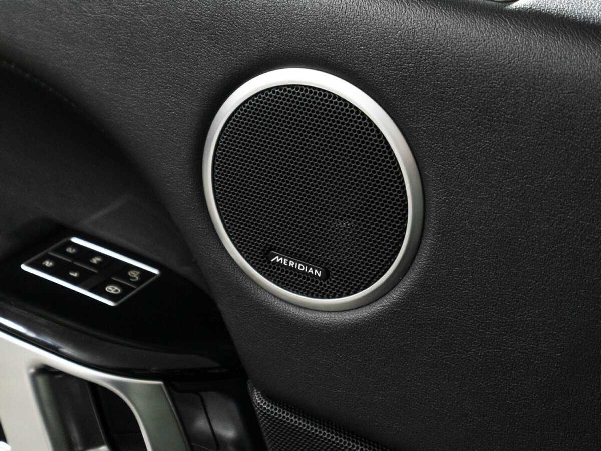 Land Rover Range Rover с пробегом — 2014 год. Фото: #19