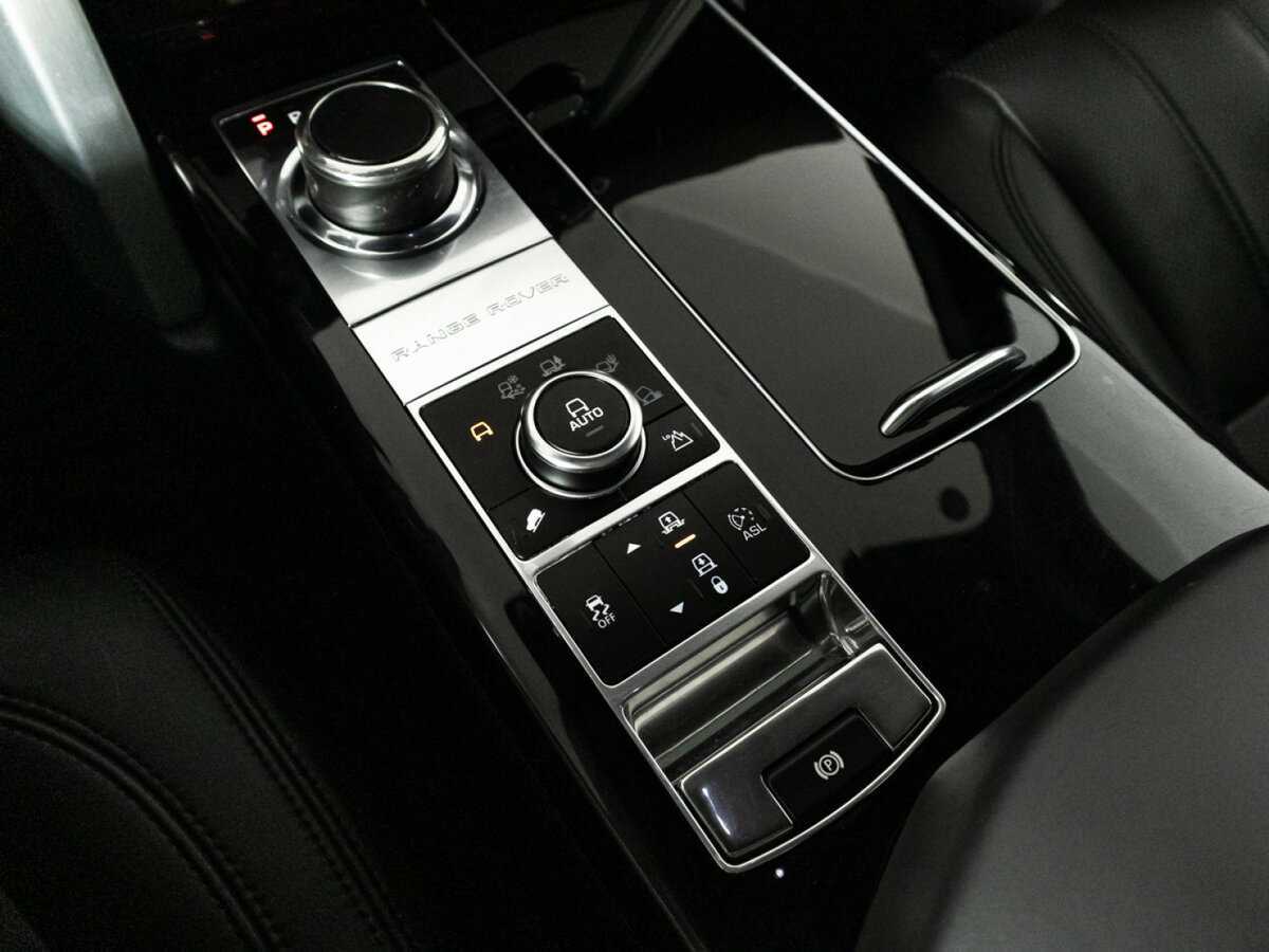 Land Rover Range Rover с пробегом — 2014 год. Фото: #21