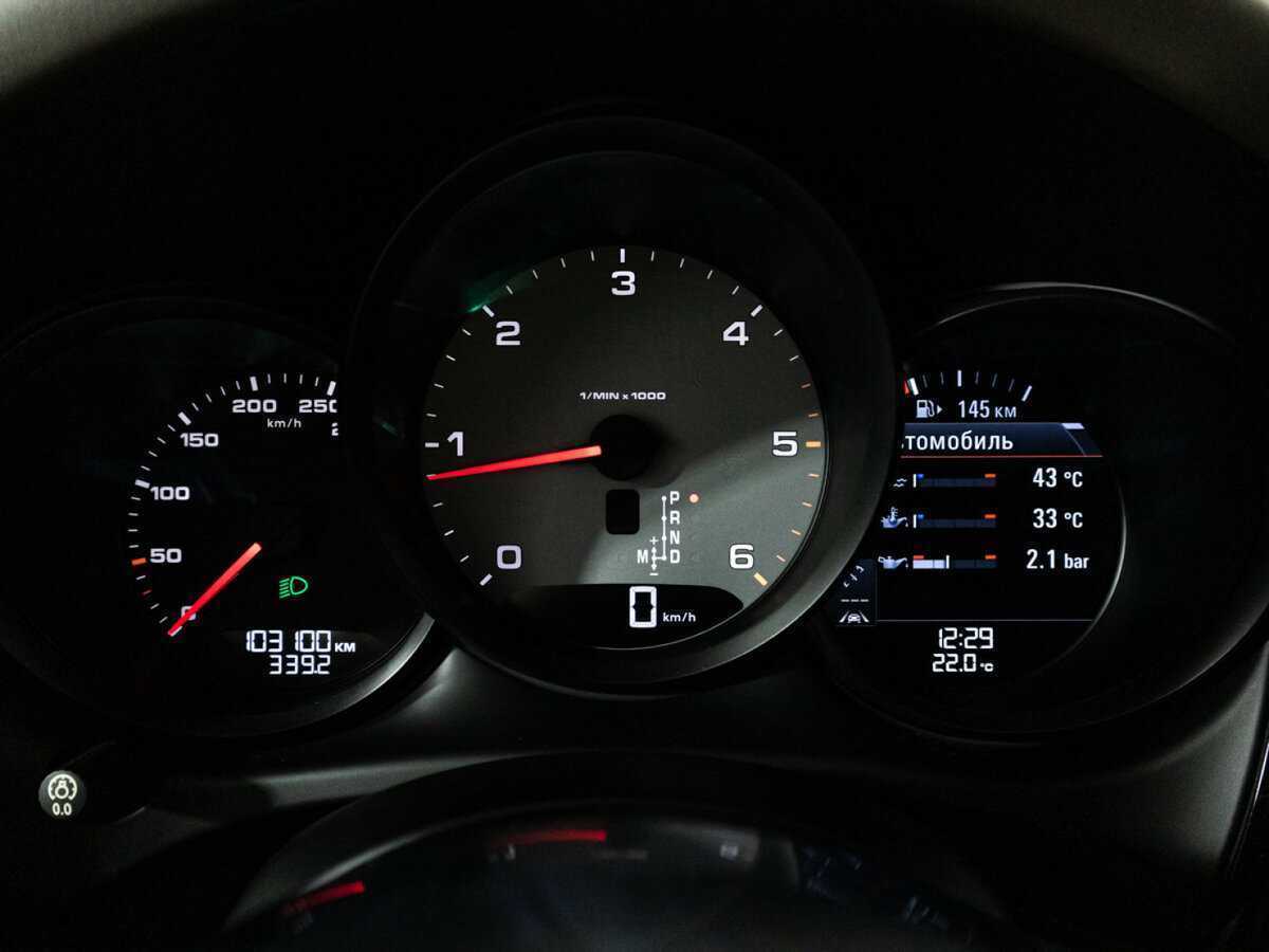 Porsche Macan с пробегом — 2017 год. Фото: #11