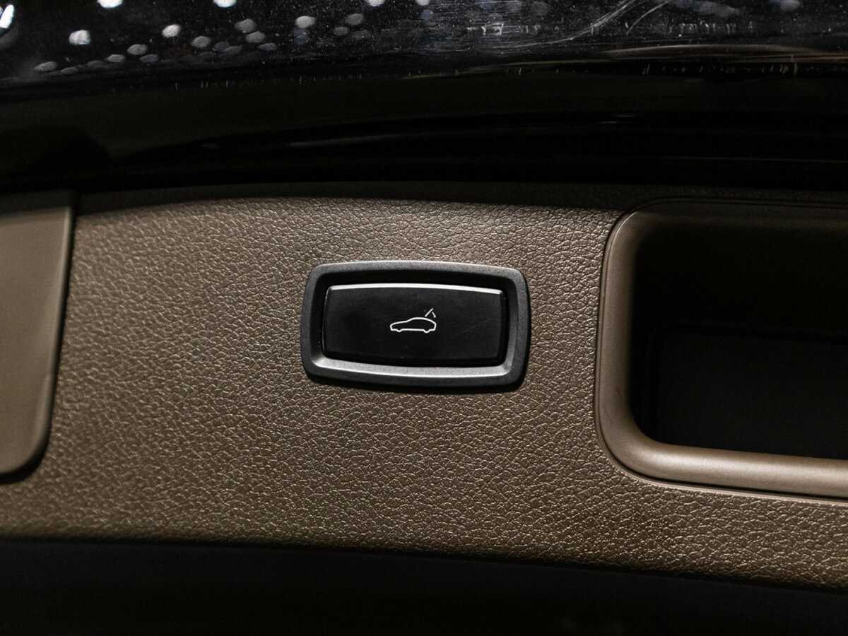 Porsche Macan с пробегом — 2017 год. Фото: #15