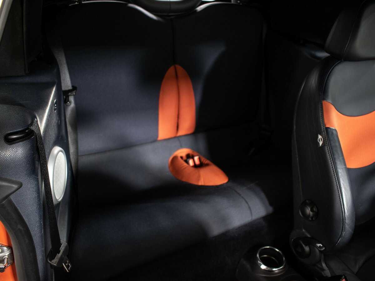 Mini Cabrio с пробегом — 2005 год. Фото: #9