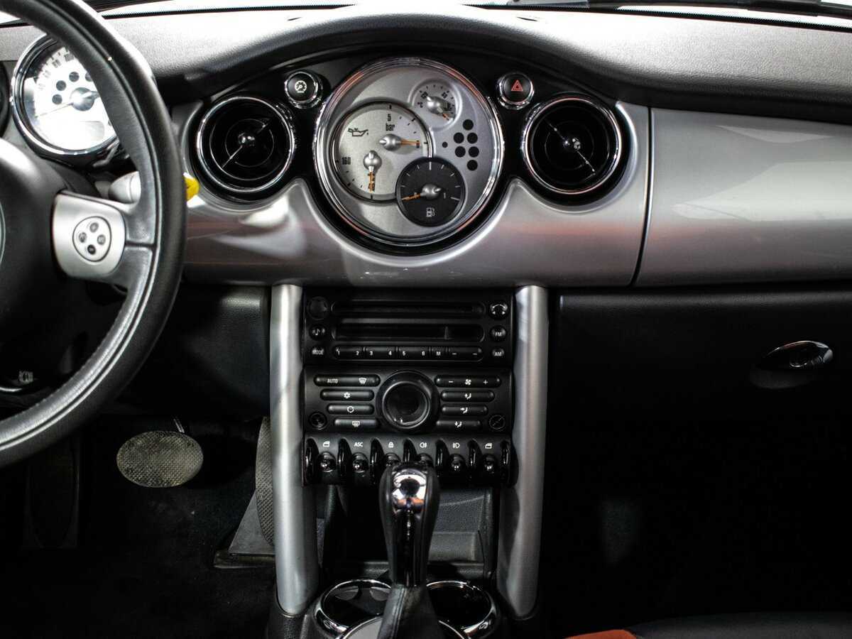 Mini Cabrio с пробегом — 2005 год. Фото: #11
