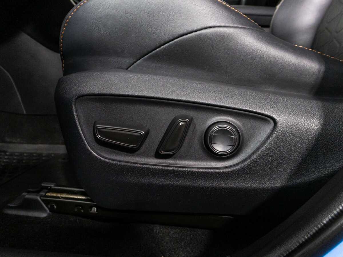 Toyota RAV4 с пробегом — 2019 год. Фото: #16