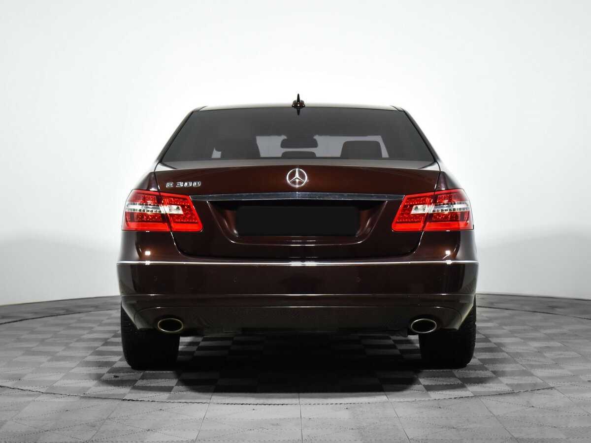 Mercedes-Benz E-Класс с пробегом — 2010 год. Фото: #4