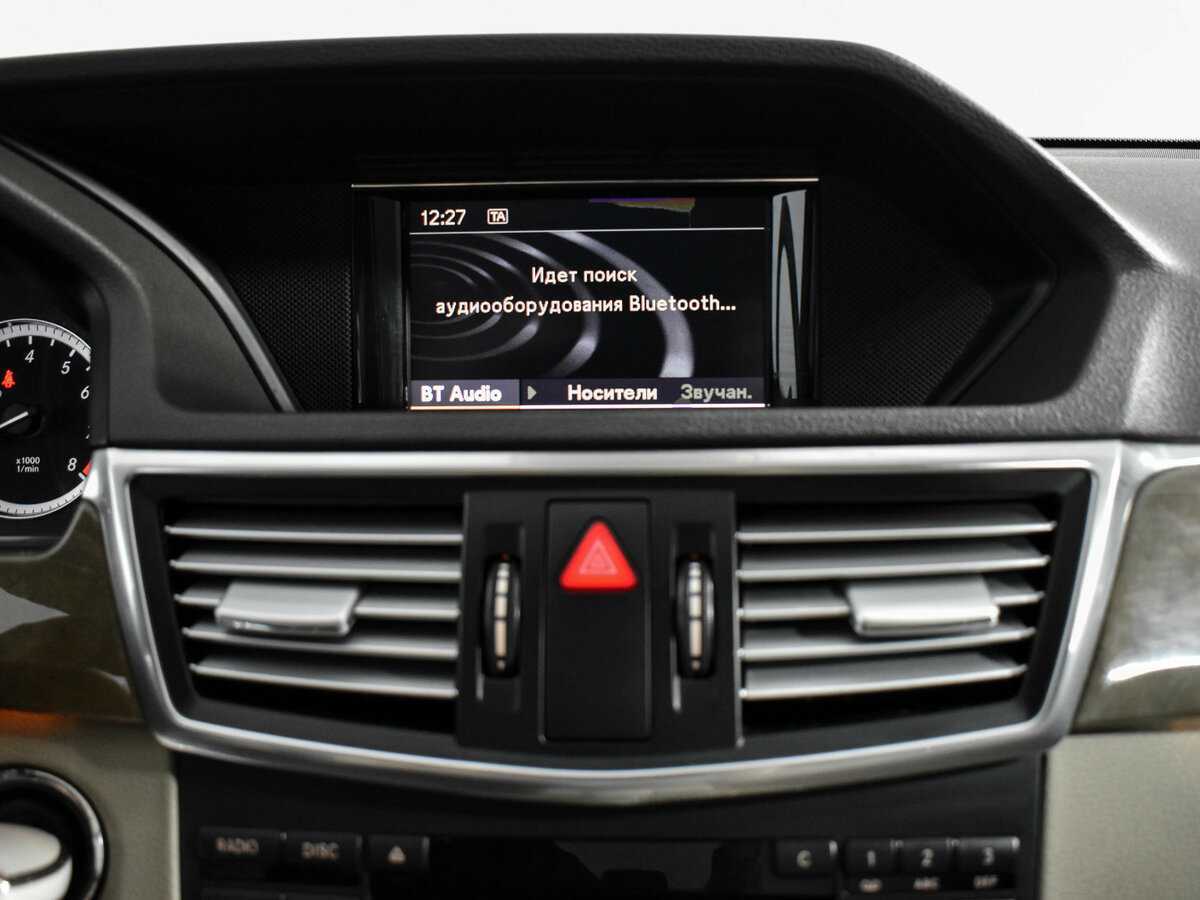 Mercedes-Benz E-Класс с пробегом — 2010 год. Фото: #15