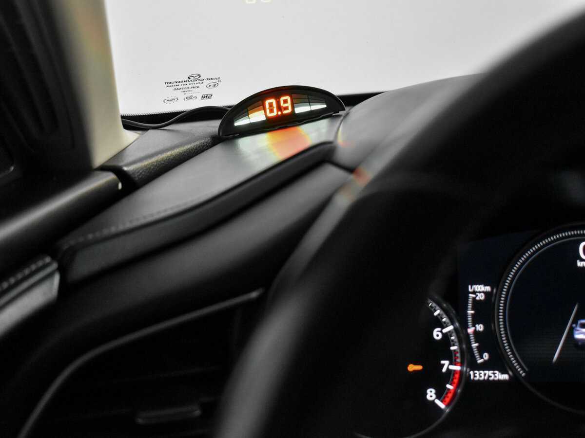 Mazda CX-30 с пробегом — 2020 год. Фото: #17