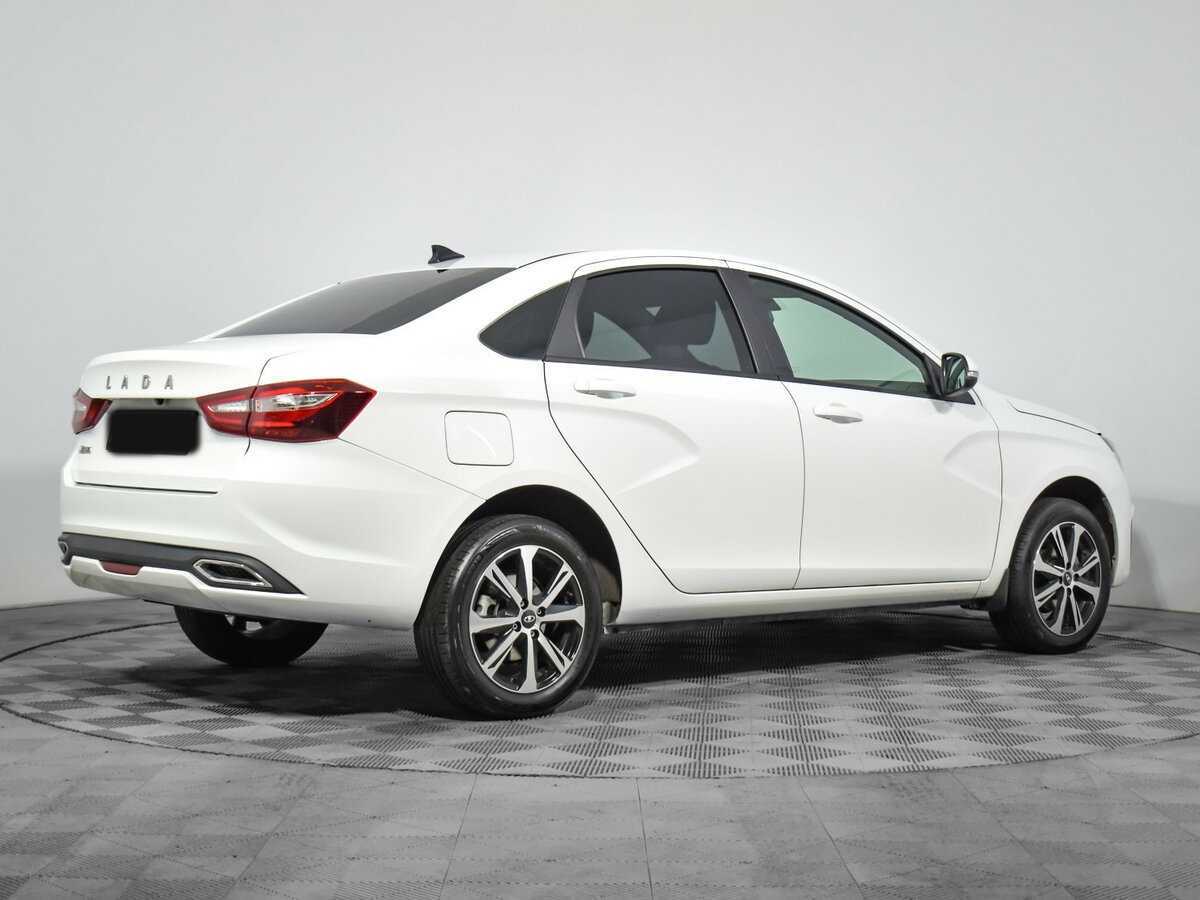 Lada (ВАЗ) Vesta с пробегом — 2023 год. Фото: #4