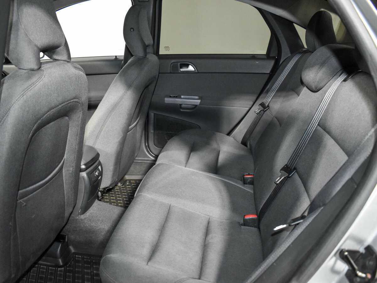 Volvo S40 с пробегом — 2006 год. Фото: #11