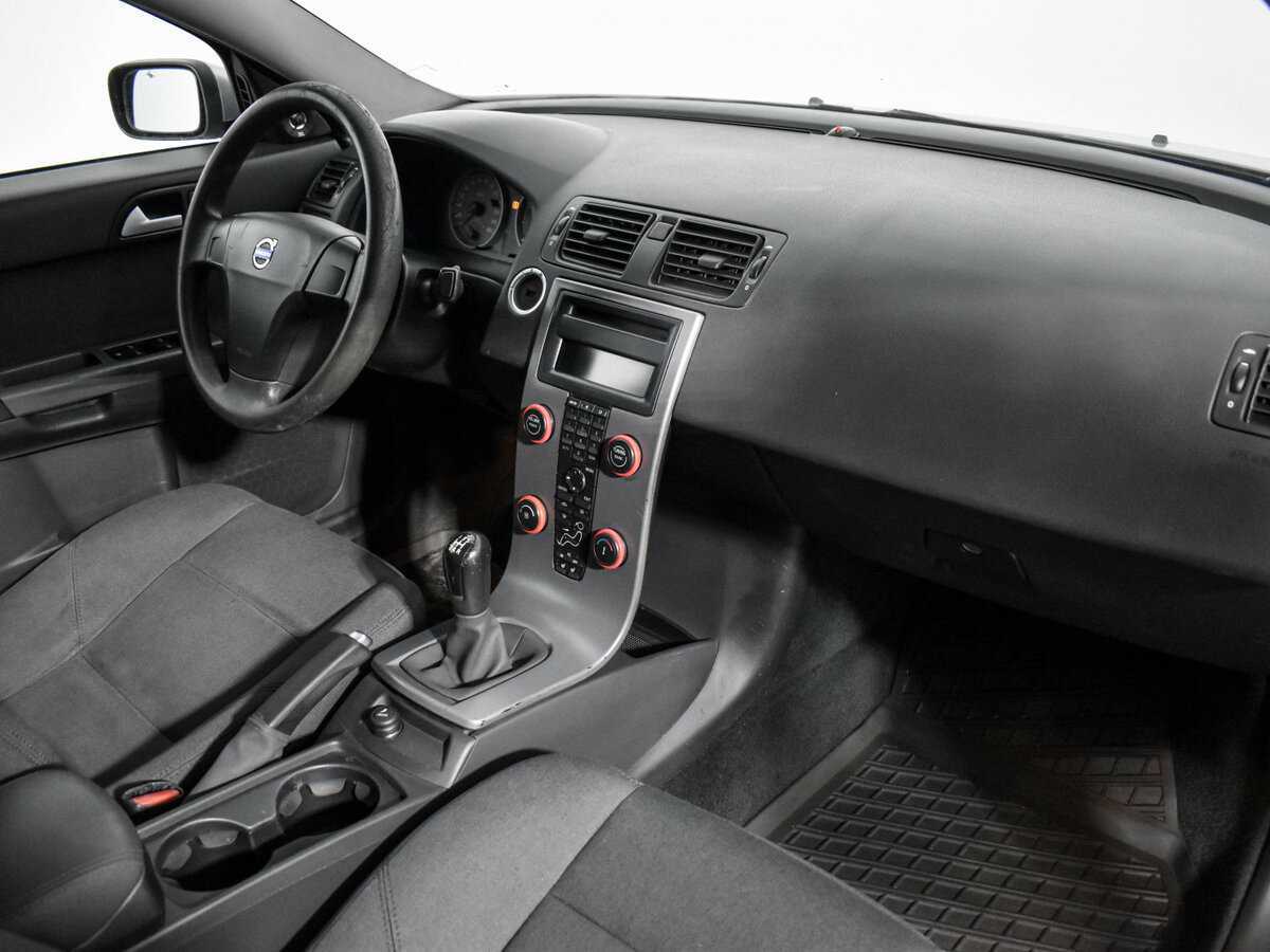 Volvo S40 с пробегом — 2006 год. Фото: #13