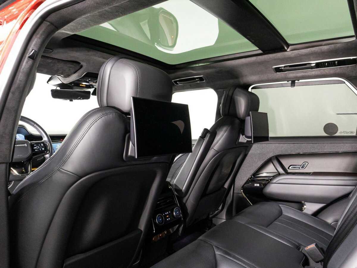 Land Rover Range Rover Sport с пробегом — 2022 год. Фото: #26