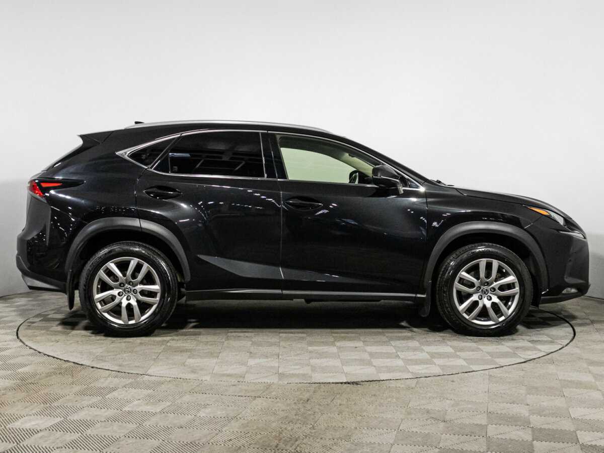Lexus NX с пробегом — 2017 год. Фото: #3